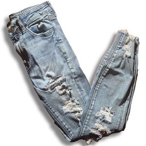 (NEW!) American Eagle Next Level Stretch Skinny Jeans Ripped Size 8